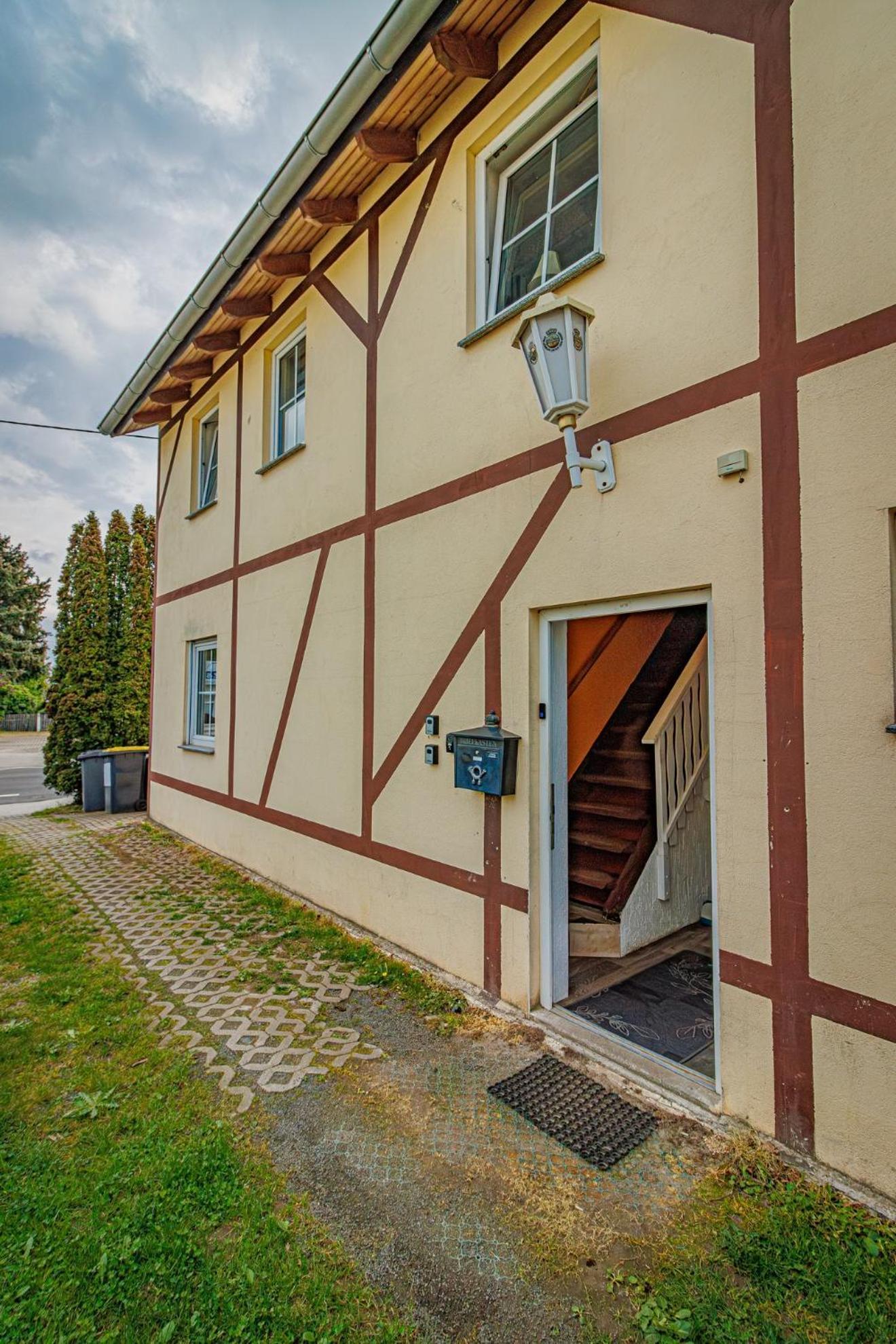 Wohnen Ueber Einem Mediterranen Restaurant,Apartment 2 Oder 3 Leipzig Exterior photo